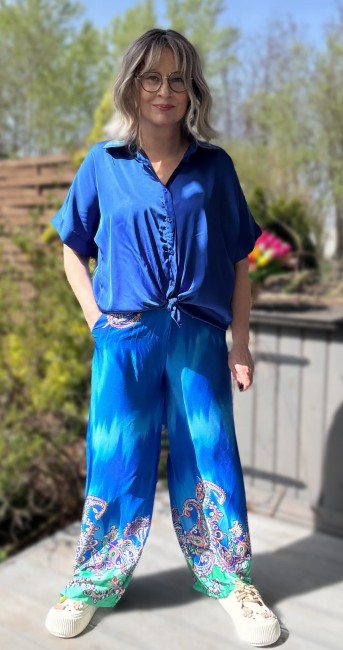 Satynowy komplet W OBJĘCIACH LATA chabrowy 