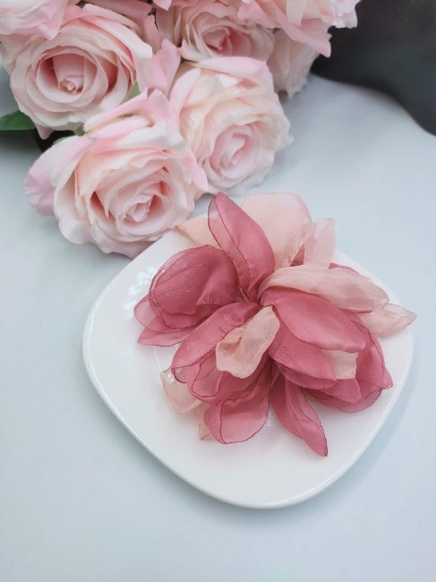 Kwiatowa broszka i ozdoba do włosów różowa