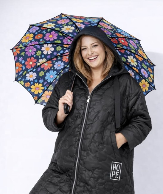 Pikowana kurtka plus size LIVIA czarna