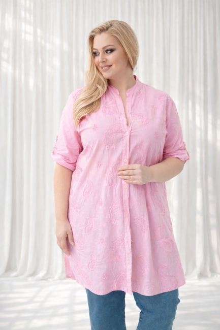 Bawełniana koszula plus size HAFTOWANA różowa 