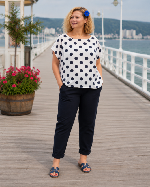 Elastyczne  spodnie plus size WYGODNIAKI granatowe