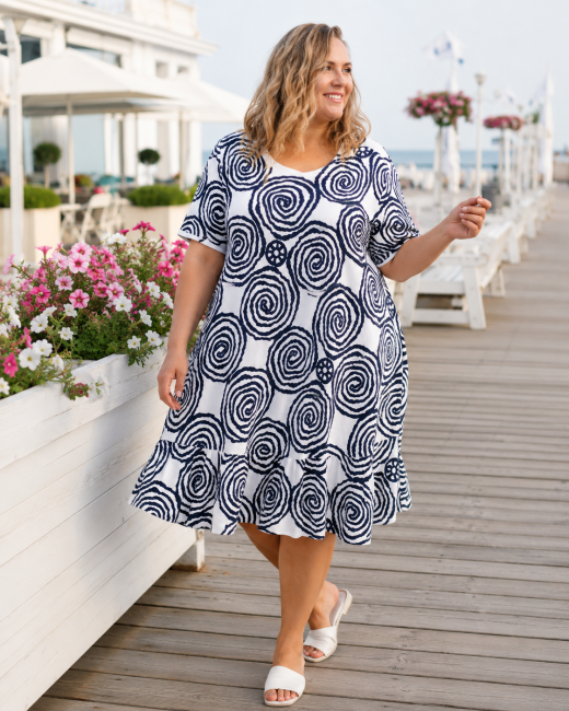 FIORELLA - wiskozowa sukienka plus size / oversize - biała