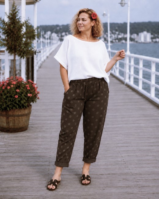 Elastyczne  spodnie plus size KROPKOWIAKI brązowe