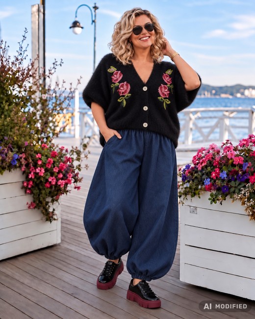 ROSE ART - sweter kimono oversize od ZETA OTTO - czarny