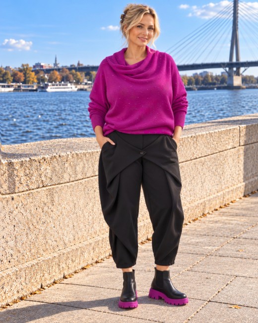 SWAY BLINK - skośny sweter oversize - amarantowy